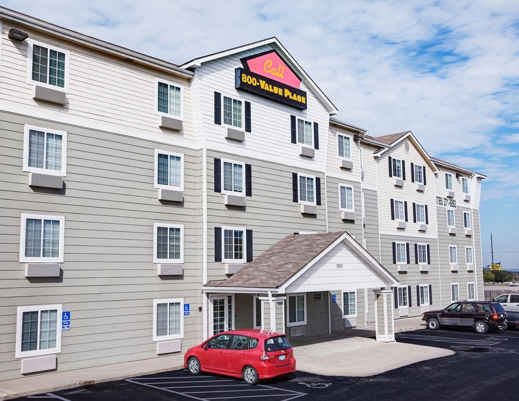 Woodspring Suites Topeka Buitenkant foto