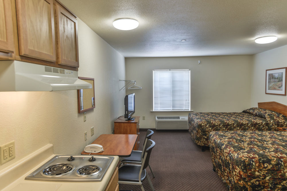 Woodspring Suites Topeka Buitenkant foto